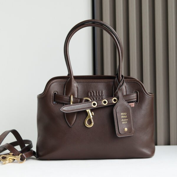 MiuMiu Aventure Nappa